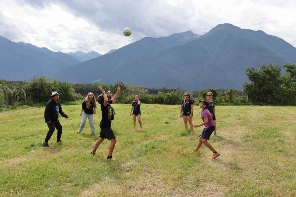 Jupfis beim Volleyballspielen